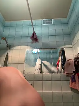 LikaCat online show from February 18, 2025, 1:10 am