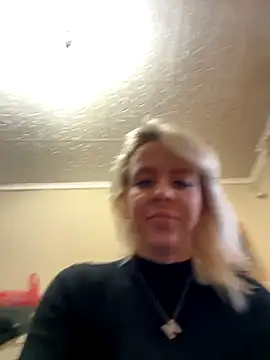 LikaCat online show from September 21, 2025, 1:40 am