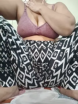 jenny4you online show from July 19, 2026, 3:43 am