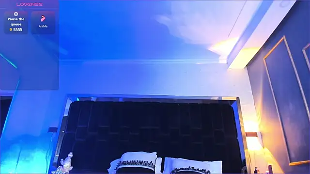 NikkySmiith online show from March 11, 2025, 1:16 am