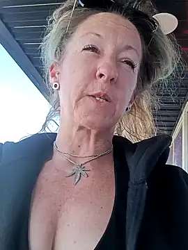 DanyThrash online show from March 20, 2025, 9:35 pm