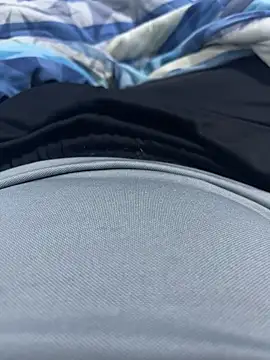 boythichcu69 online show from November 4, 2025, 2:27 pm