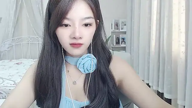 Jenny-Z online show from June 24, 2026, 1:37 am
