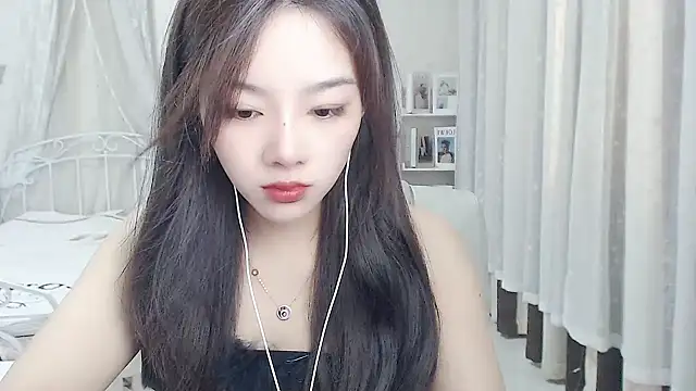 Jenny-Z online show from June 25, 2026, 1:49 am
