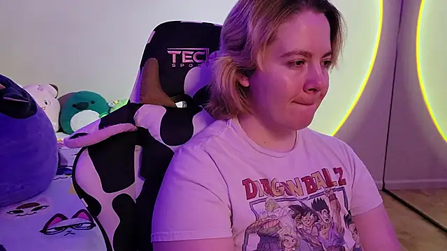 InternetFairy XO online show from January 27, 2025, 11:22 am