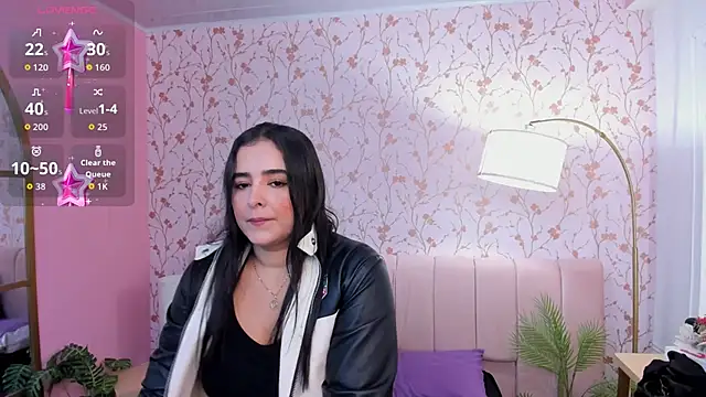 taylor bennet online show from October 5, 2025, 12:14 pm