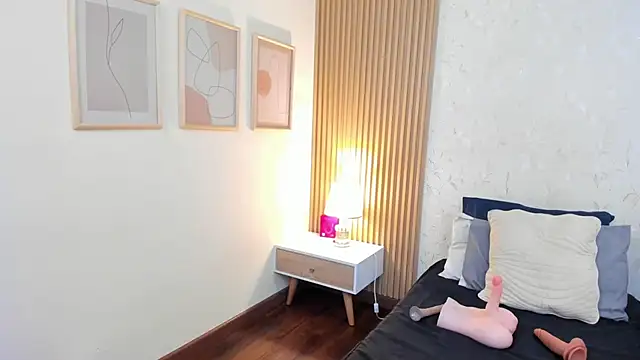 taylor bennet online show from October 29, 2025, 12:07 pm