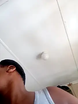 Real1SweetQueen online show from April 5, 2026, 10:34 am