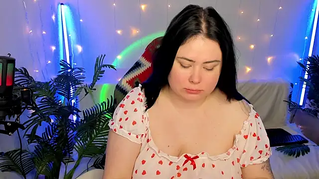 Akemi BBW online show from January 9, 2025, 6:36 pm