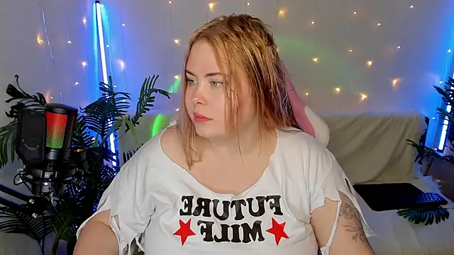 Akemi BBW online show from January 18, 2025, 7:26 pm