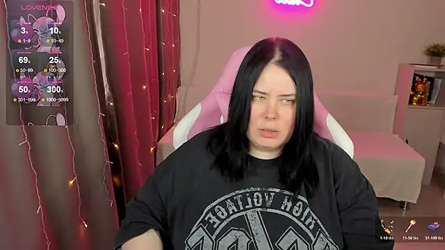 Akemi BBW online show from April 8, 2026, 6:57 am