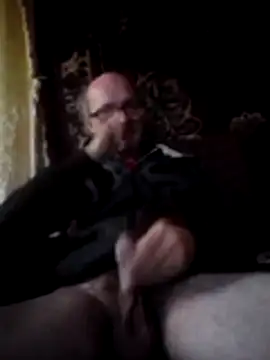 oksana722 online show from October 23, 2025, 1:32 pm