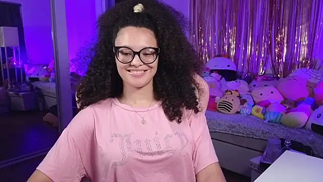 Snapshot of princessamberxo chatting on May 19, 2026, 7:26 am princessamberxo online show from May 19, 2026, 7:26 am