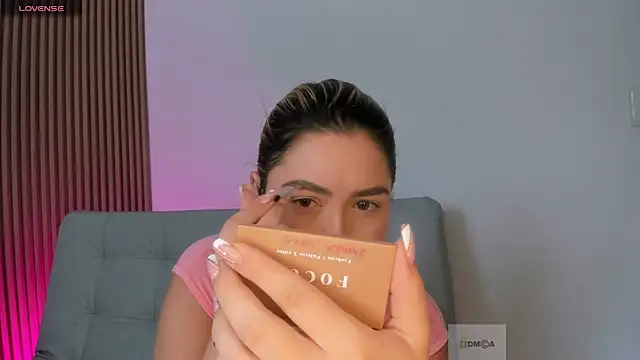 susan  hills online show from February 3, 2025, 1:08 pm