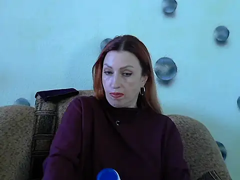 Jillian Pattie online show from October 13, 2025, 8:03 am