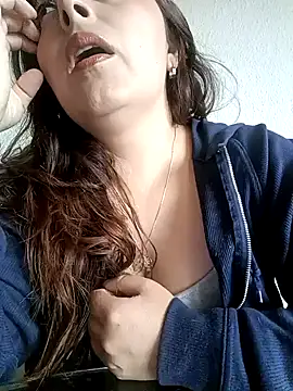 seherlatin online show from February 5, 2025, 9:07 pm