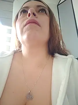 Snapshot of seherlatin chatting on July 22, 2026, 1:25 pm seherlatin online show from July 22, 2026, 1:25 pm