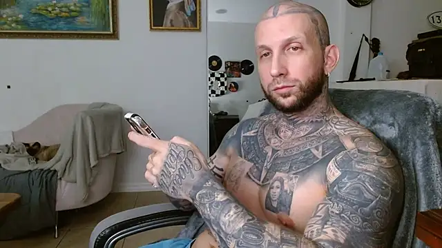 bobbybacala91 online show from September 12, 2025, 6:24 am