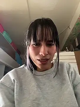 Snapshot of monserrat_towers chatting on April 30, 2026, 12:44 pm monserrat towers online show from April 30, 2026, 12:44 pm