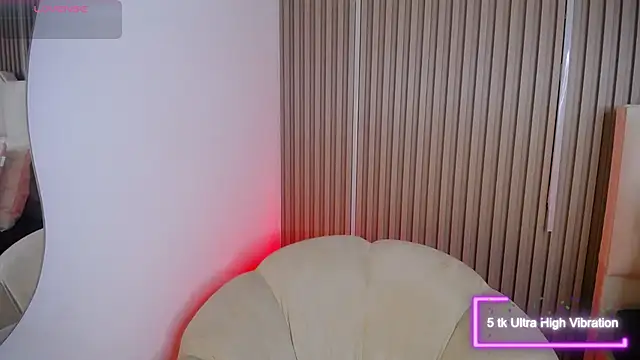 Katy Van online show from April 10, 2026, 8:24 pm