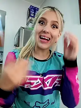 eva-2023 online show from January 7, 2025, 9:46 pm