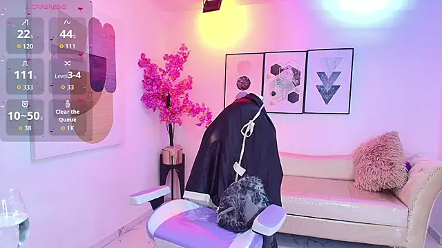 Isa reel online show from November 11, 2025, 7:58 pm