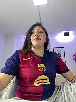 Snapshot of Isa_reel chatting on April 22, 2026, 7:59 pm Isa reel online show from April 22, 2026, 7:59 pm