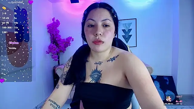 Snapshot of Isa_reel chatting on June 9, 2026, 7:58 pm Isa reel online show from June 9, 2026, 7:58 pm