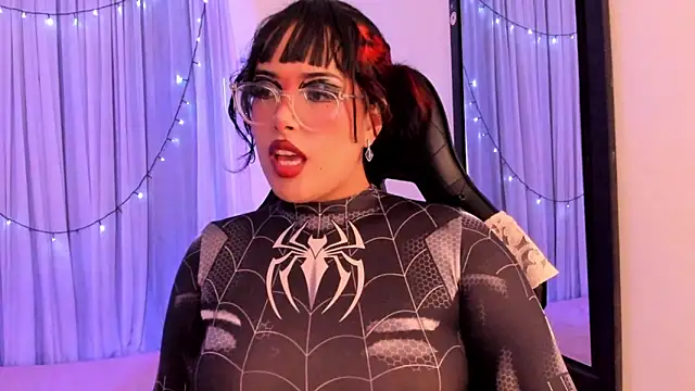 willow poisson online show from April 19, 2026, 5:56 pm