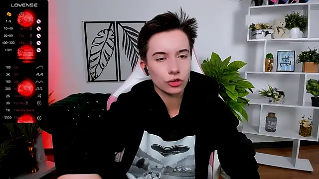  Rein ramm online show from March 5, 2025, 9:27 am