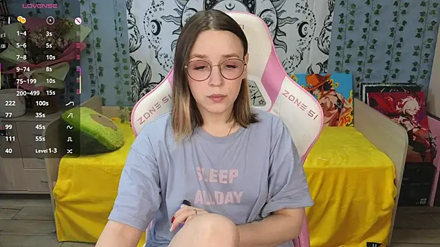 Sweet frosti online show from March 5, 2025, 2:25 am