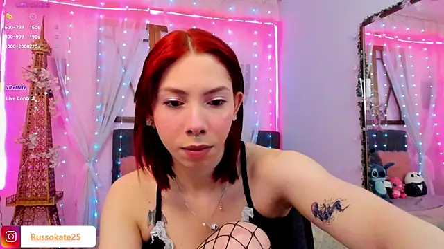 Snapshot of laura_olssen chatting on September 25, 2025, 12:31 pm laura olssen online show from September 25, 2025, 12:31 pm