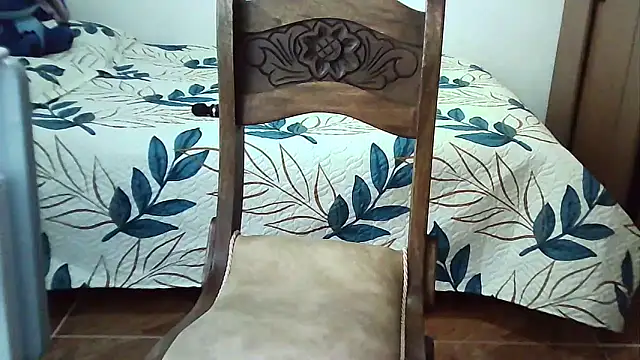 Gimena41 online show from April 3, 2026, 1:09 pm