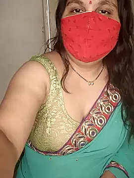 Snapshot of Love-priya chatting on January 1, 2025, 8:02 am Love-priya online show from January 1, 2025, 8:02 am