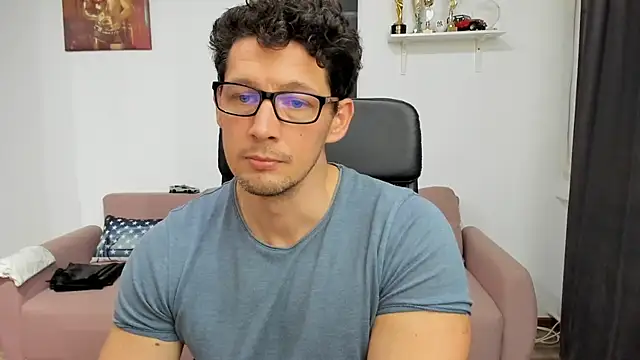 BrutusK08 online show from February 3, 2025, 11:20 am