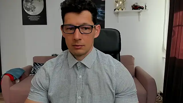 BrutusK08 online show from March 6, 2025, 6:52 am