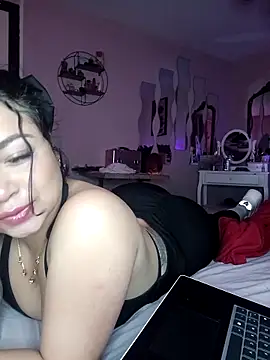 Lia Roxx online show from November 20, 2025, 4:29 pm