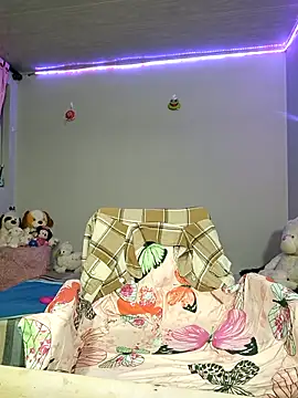 KATYGONZALEZ online show from February 8, 2025, 2:26 am