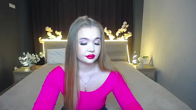 StacyYellig online show from May 31, 2026, 8:32 pm