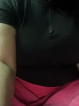 Snapshot of CUTE_SOPHIA- chatting on December 12, 2024, 5:20 am CUTE SOPHIA- online show from December 12, 2024, 5:20 am