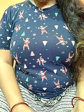 Snapshot of CUTE_SOPHIA- chatting on July 16, 2026, 1:22 am CUTE SOPHIA- online show from July 16, 2026, 1:22 am