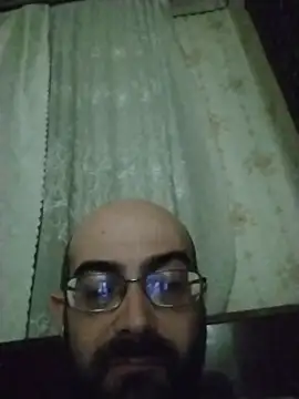 Snapshot of ArsenSavas chatting on April 24, 2026, 9:50 pm ArsenSavas online show from April 24, 2026, 9:50 pm