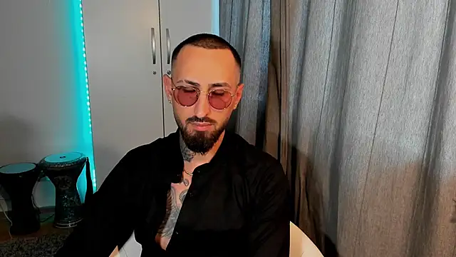 Snapshot of Baddfuckerr chatting on January 31, 2025, 1:12 pm Baddfuckerr online show from January 31, 2025, 1:12 pm