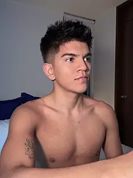 santiago 01 online show from January 25, 2025, 12:48 am