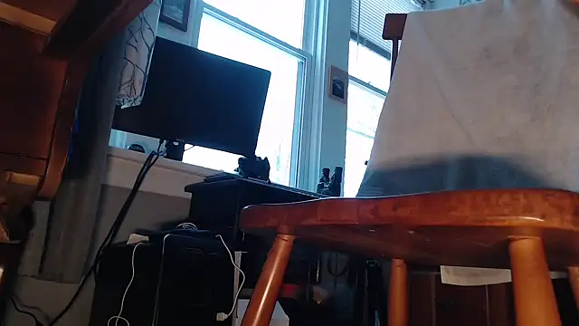 torpedo19086 online show from February 12, 2025, 12:55 pm