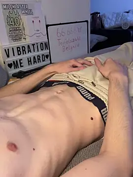 secret dream415 online show from September 15, 2025, 7:03 pm