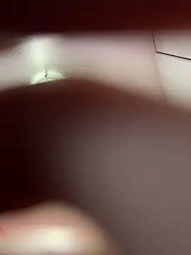 Nadiasexy online show from April 12, 2026, 4:23 pm