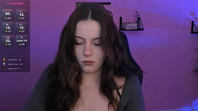 CoralineKeyns online show from February 19, 2025, 8:44 am