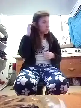 Cameron puppy online show from March 23, 2025, 3:43 am