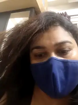 indianlisa5 online show from June 12, 2026, 8:52 pm